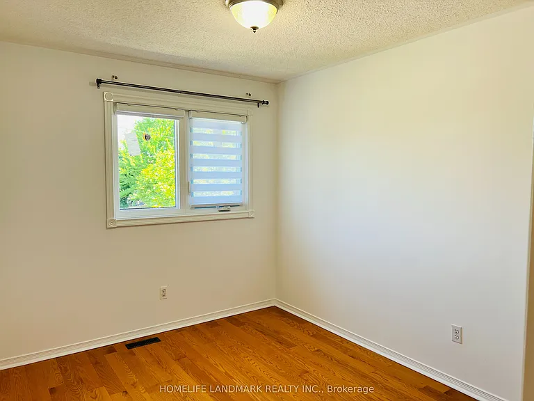 309 Bantry Ave — Photo 17