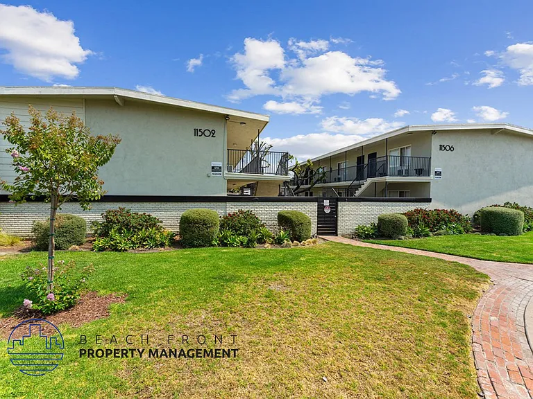 11502-11506 Adco Ave. — Photo 9
