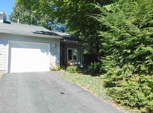 38 Tallow Wood Dr, Clifton Park, NY 12065