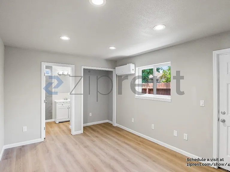1715 96th Ave — Photo 8