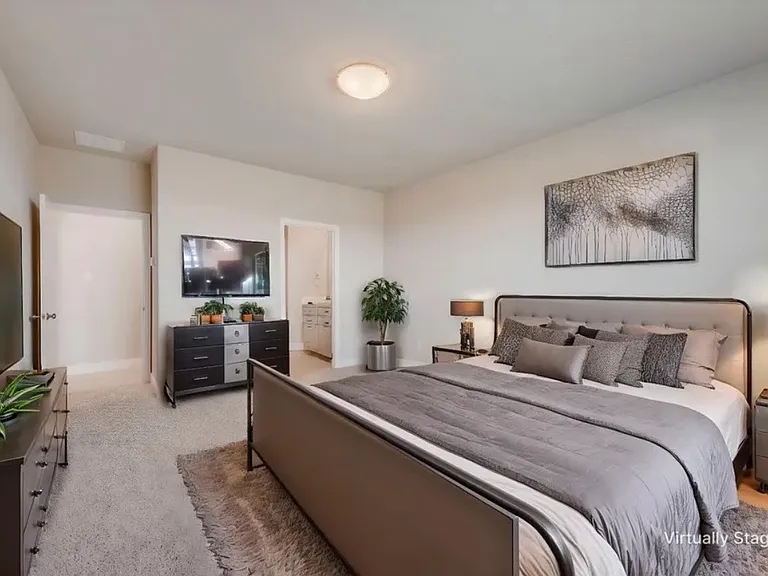 3212 Lucia Way — Photo 11