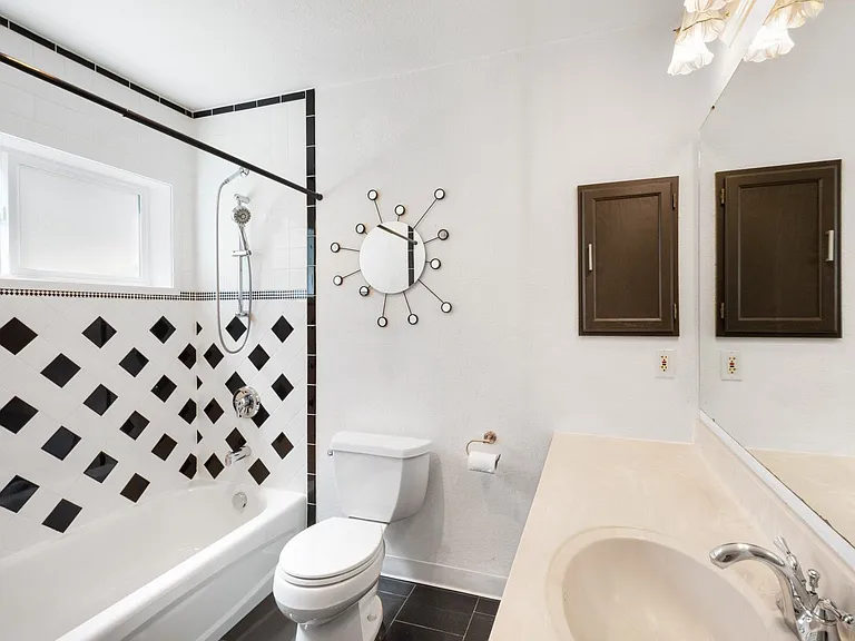 4202 Factoria Blvd SE #D1 — Photo 17