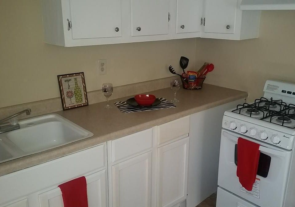2nd image of 1077 Merriwether Ave APT 2