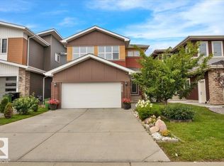 620 42nd St SW, Edmonton, AB T6X 2J2