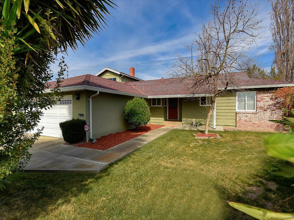 1st image of 2405 Alvarado Dr