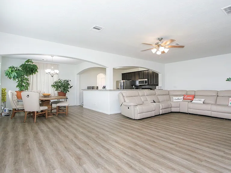 10516 Primo Pl — Photo 6