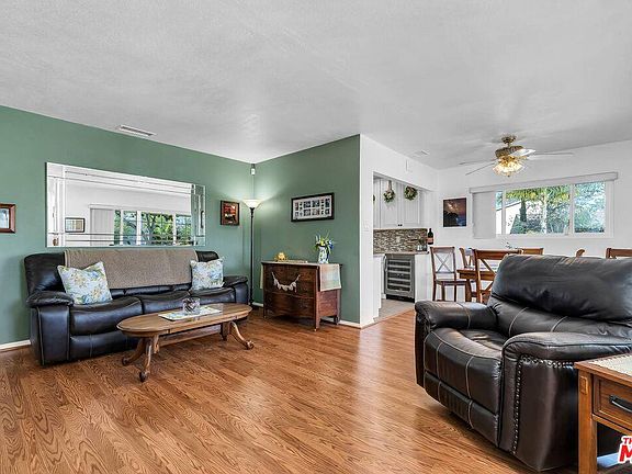 5th image of 19219 Beckworth Ave