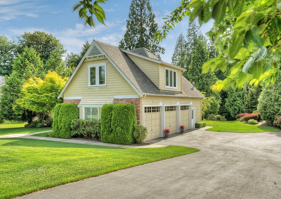 1st image of 4704 113th Ave SE