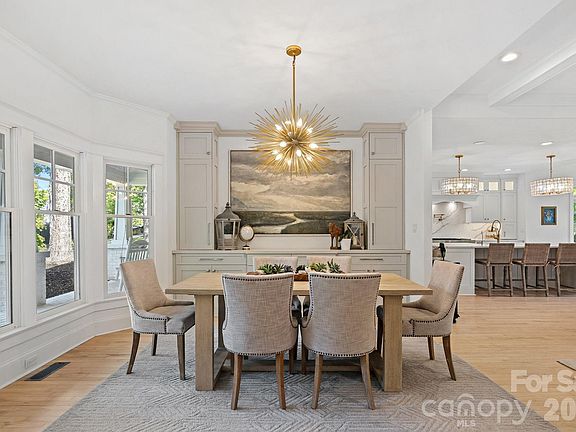 5th image of 19610 Weavers Cir