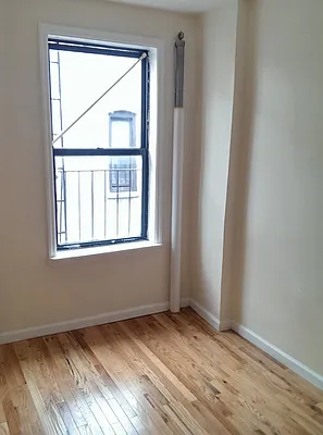 Rented by Bohemia Realty Group | media 11