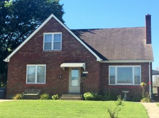 1809 Saint Marys Blvd, Jefferson City, MO 65109