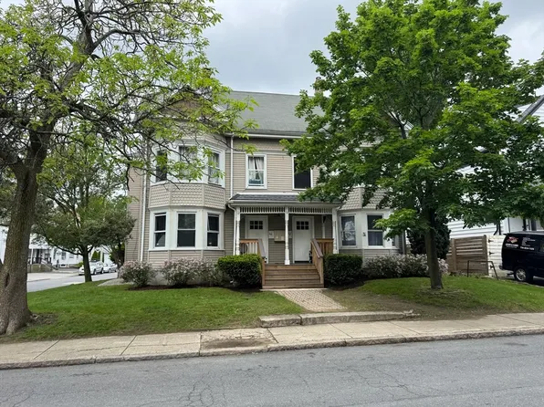 40 Freeman St, Framingham, MA 01702