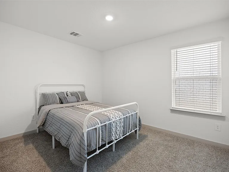 1134 Della Ln — Photo 23