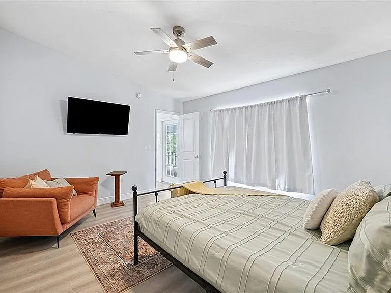 313 Poinsettia Rd — Photo 21