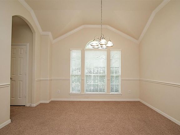 5th image of 18155 Williams Elm Dr