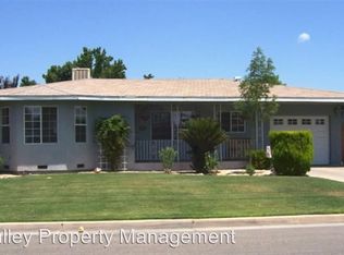 1584 E Sierra Ave, Tulare, CA 93274