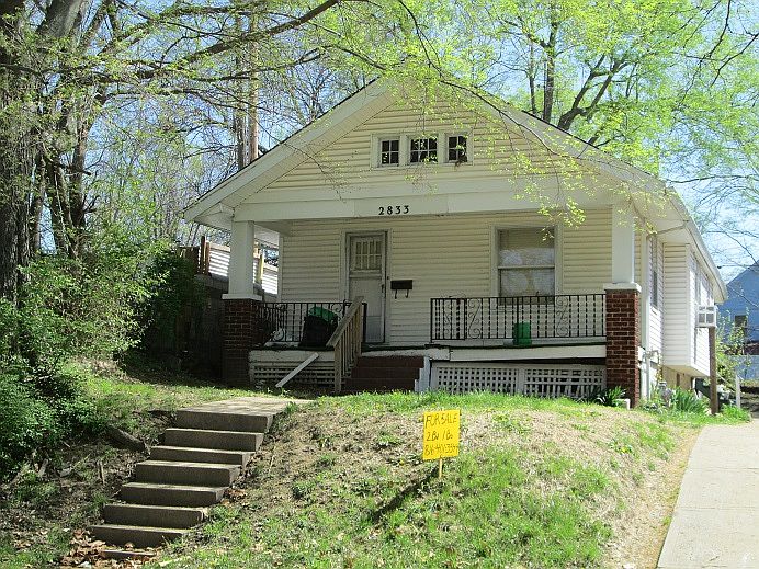 1st image of 2833 E 10th St