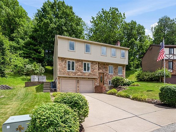 2nd image of 18 Kohleen Dr
