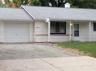 1404 Melbourne Dr, New Haven, IN 46774