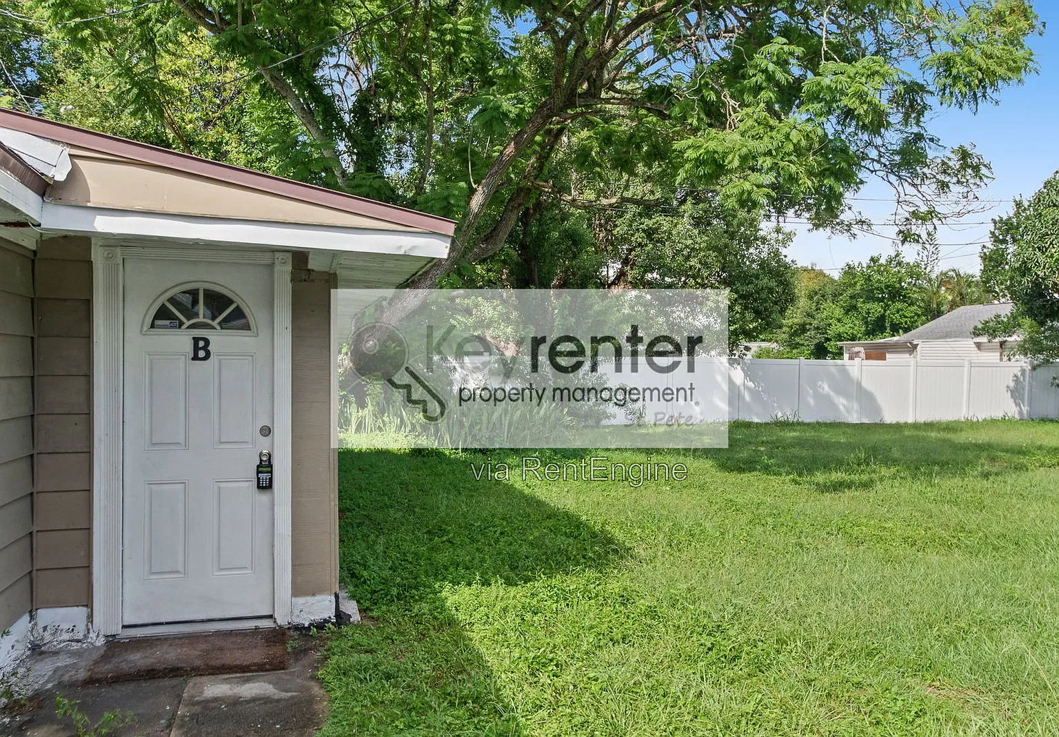 1 bed, 1.0 bath, 566 sqft, $1,399 — Photo 2