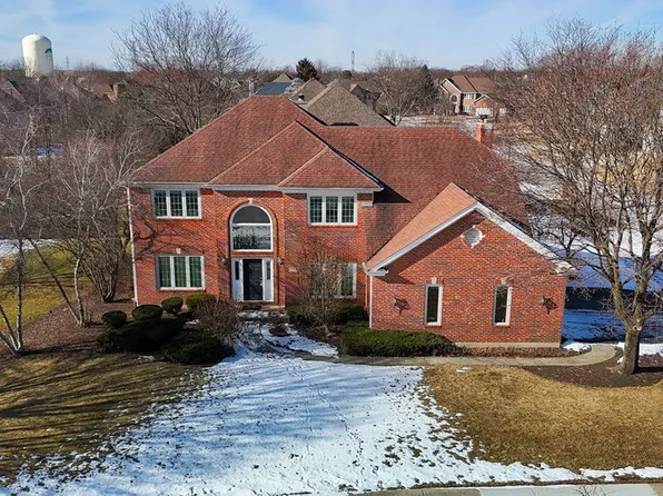 1509 Frenchmans Bend Dr, Naperville, IL 60564