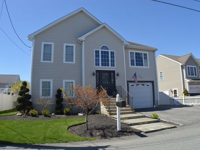19 Abington Ln, Fall River, MA, 02721