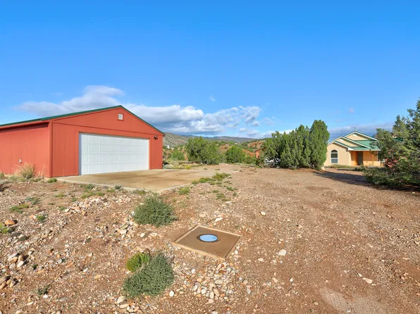 2 Camino Azul, Jemez Pueblo, NM 87024