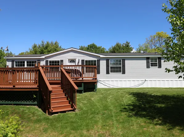 88 Blueberry Hill Lane, Gardiner, ME 04345