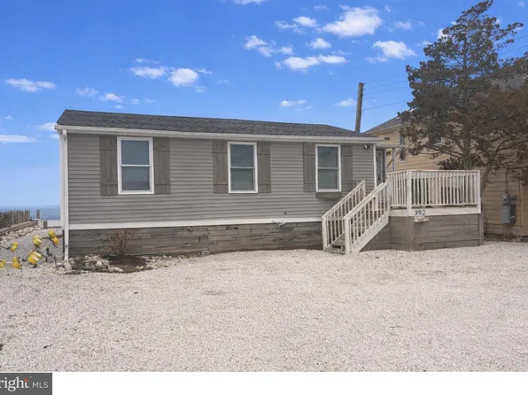 392 Kingfisher Rd, Tuckerton, NJ 08087