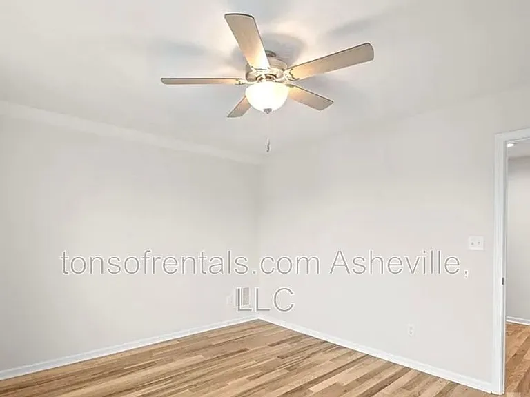 7 Berry Crest Ln — Photo 21