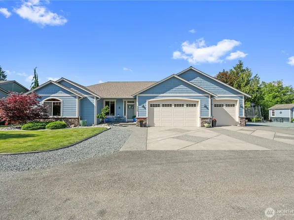208 Lilly Lane, Mount Vernon, WA 98273