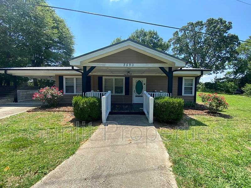 2590 Danielsville Rd