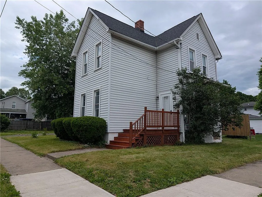 4 bed, 1600 sqft, $1,600 — Photo 4