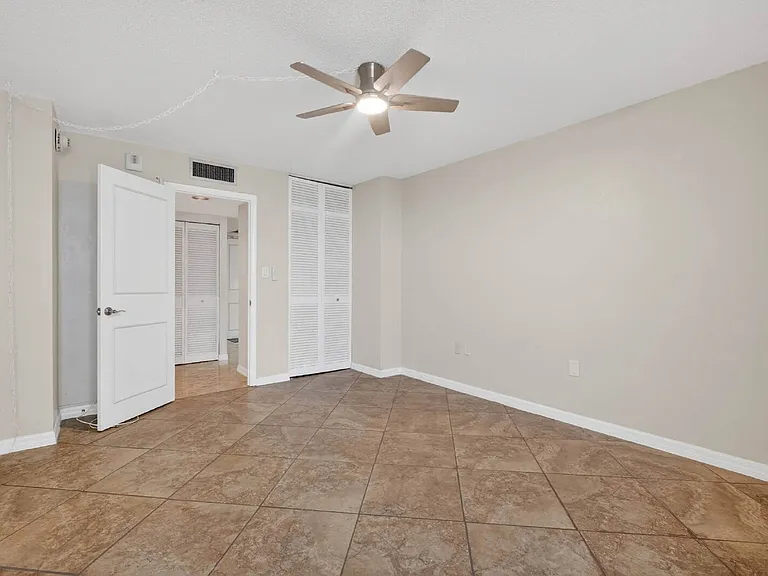 3051 S Atlantic Ave #505 — Photo 13