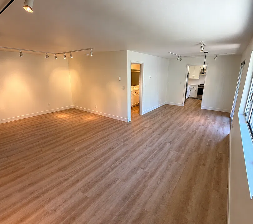 1600 Garden St #22