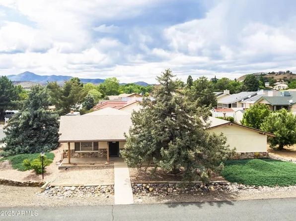 1170 N BROKEN WAGON Trail, Dewey, AZ 86327