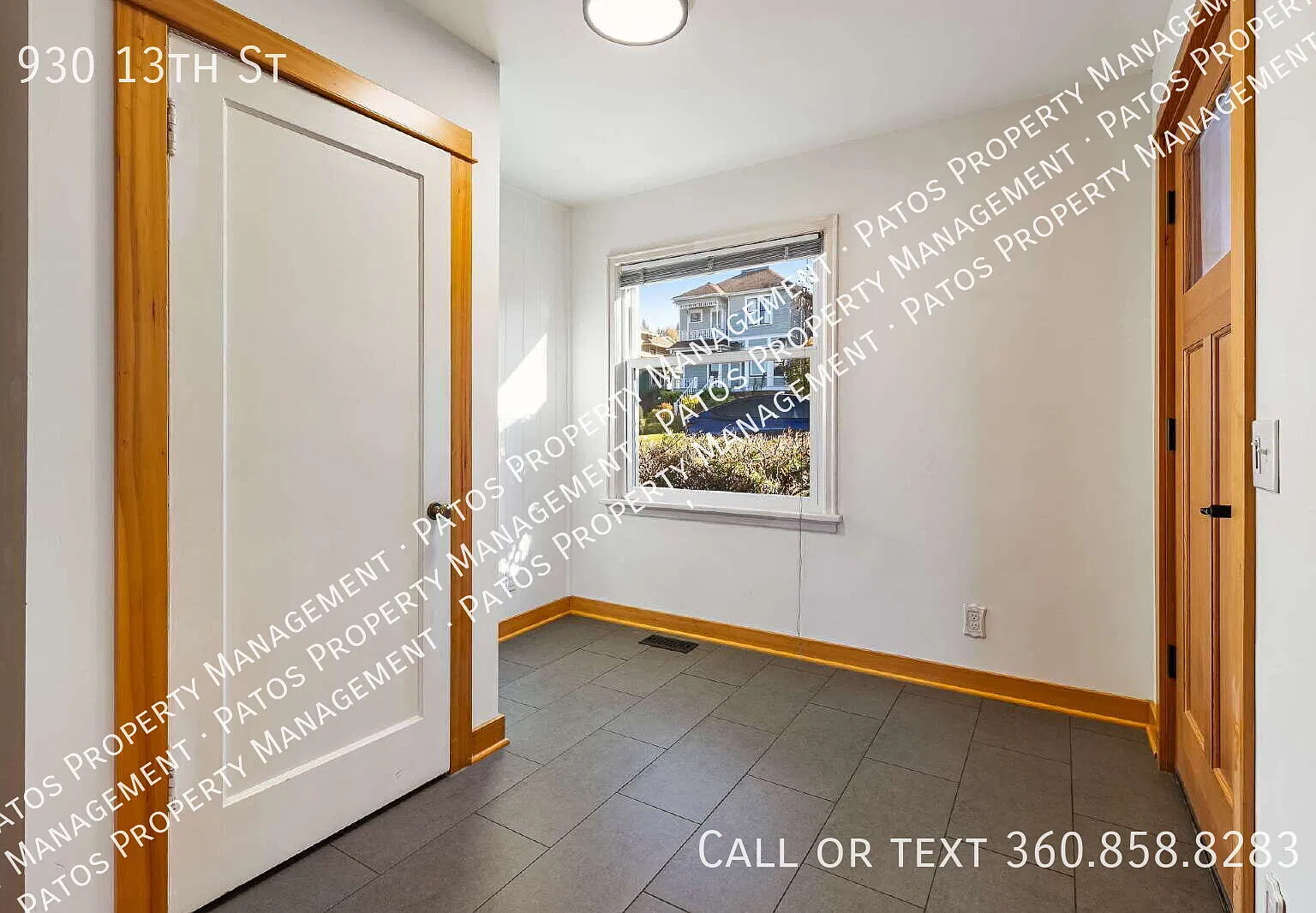 South Hill Living Near Fairhaven Shops, Dining & Waterfront Trails — Photo 4