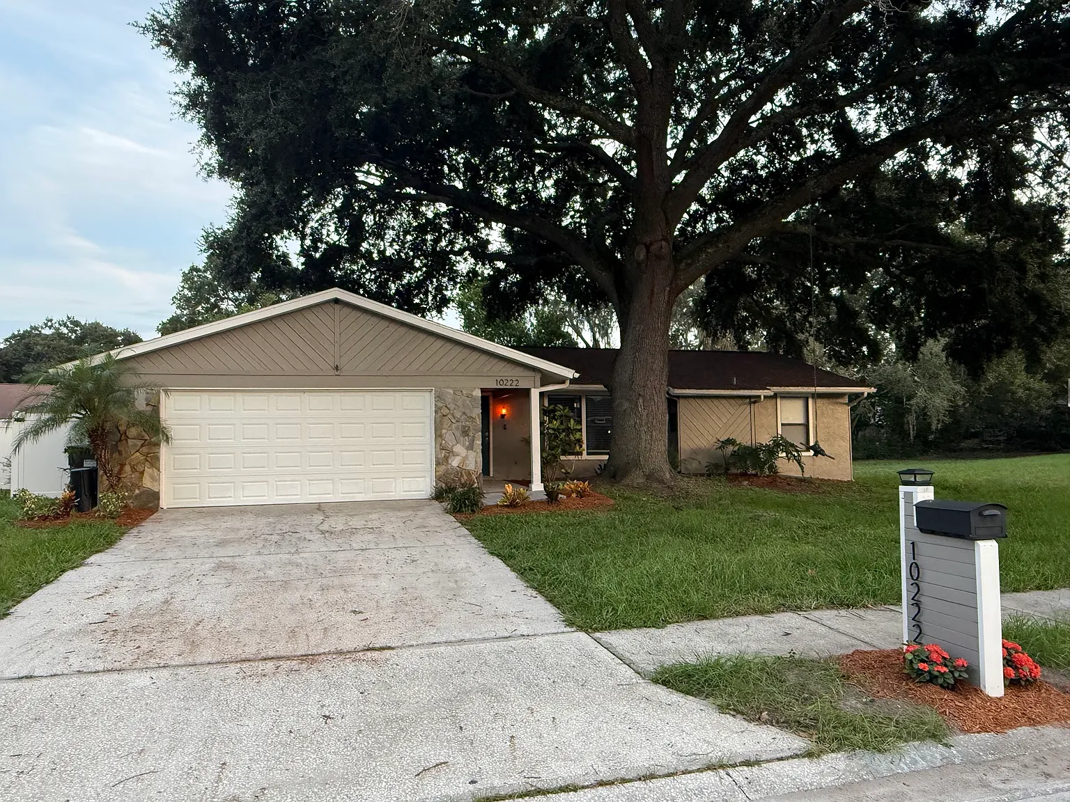3 bed, 1658 sqft, $2,200 — Photo 2