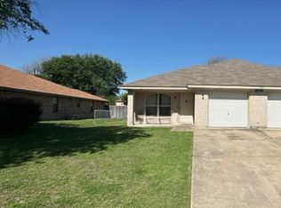 904 Crymes Ln, Harker Heights, TX 76548