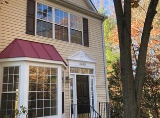 16138 Taconic Cir, Dumfries, VA 22025