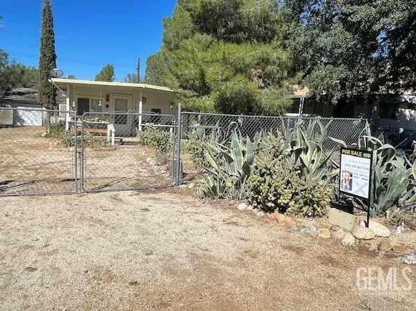 301 Pioneer Pl, Bodfish, CA 93205