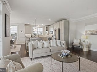 44605 York Crest Ter APT 306, Ashburn, VA 20147