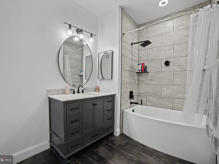2055 26th St S #5-B06 — Photo 19