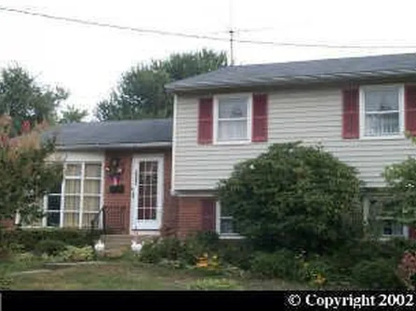 4809 Eaton Pl, Alexandria, VA 22310