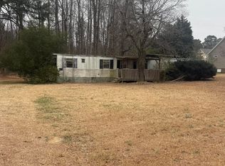 1256 Atkins Rd, Fuquay Varina, NC 27526