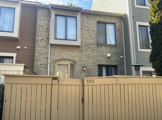 9302 Bathgate Ct, Gaithersburg, MD 20886