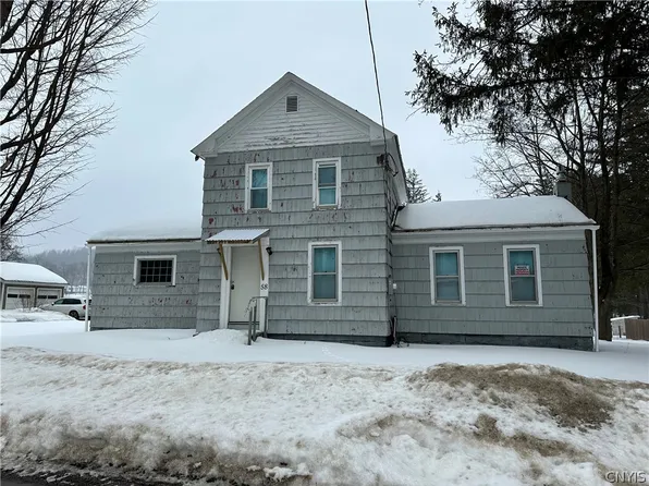58 N Main St, Newport, NY 13416