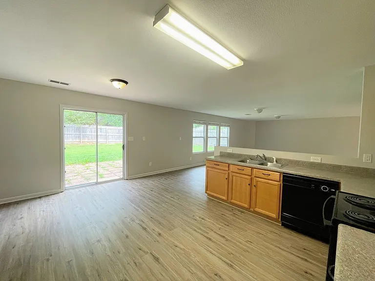 30003 Westfield Dr NW — Photo 32