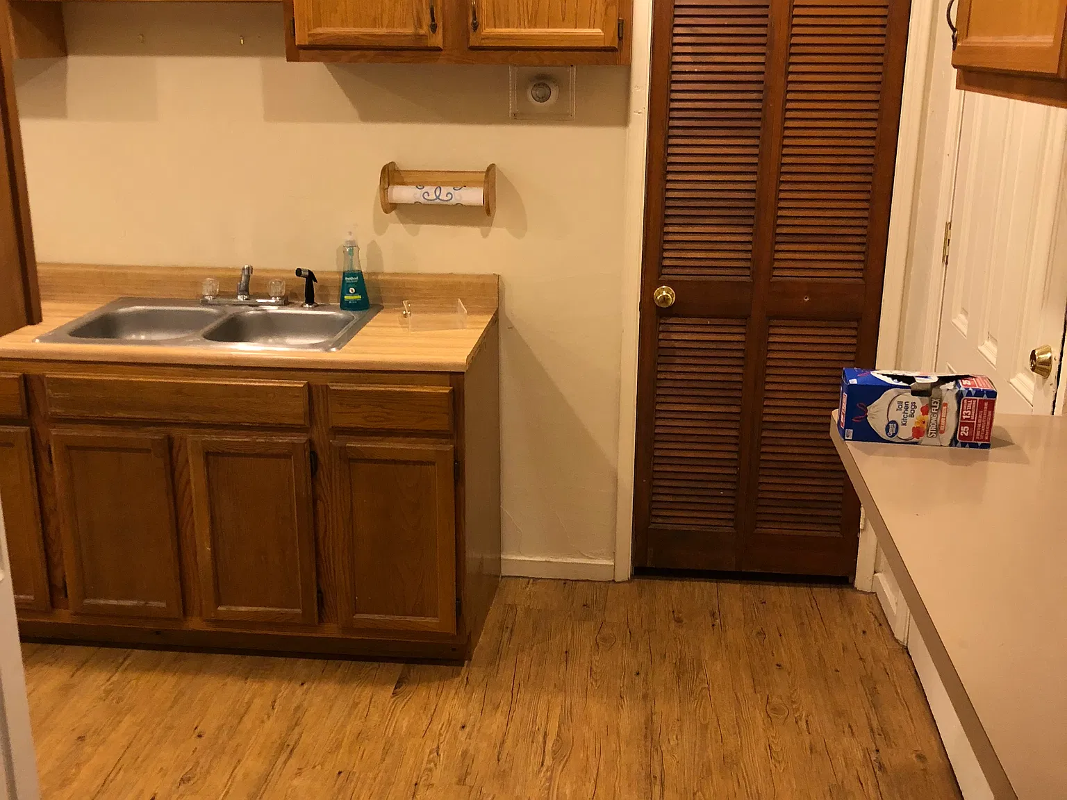 Studio, $1,500 — Photo 3