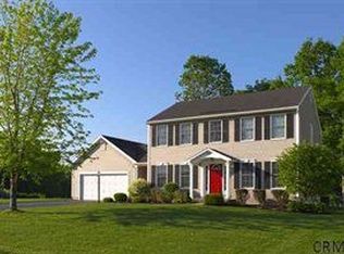 55 Ivywood Dr, Selkirk, NY 12158